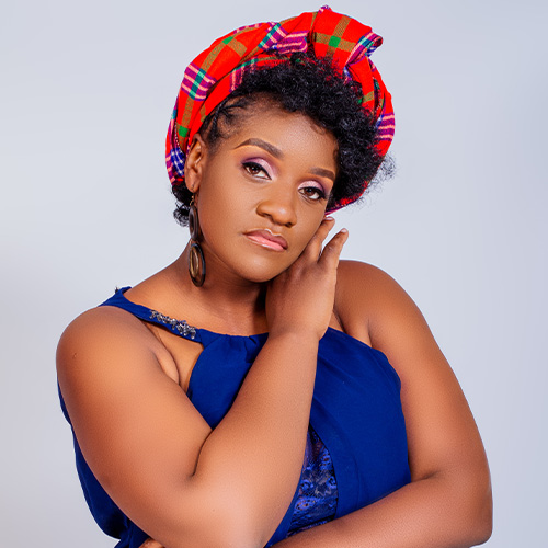 Marcy Janyure Fans Floods Sherwood Golf Club